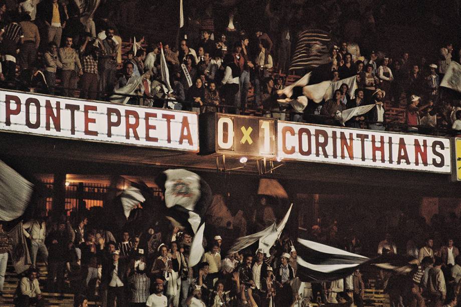 A FINAL DE 77